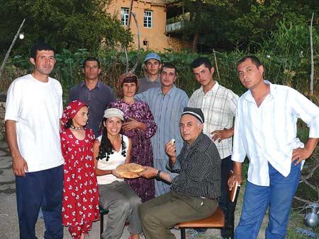 Баранинки «на шару» не желаете? Баранинки «на шару» не желаете?