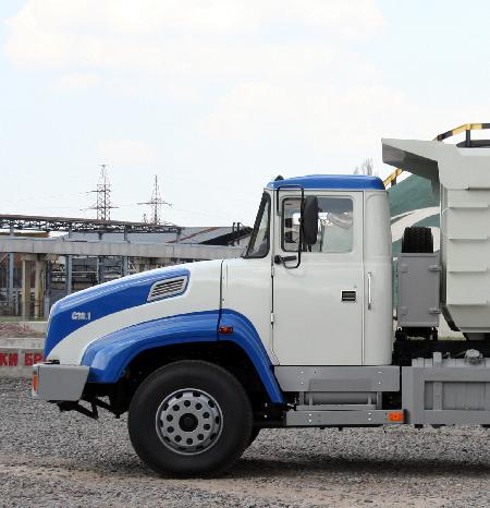 «АвтоКрАЗ» разработал новый автомобиль-самосвал КрАЗ с интегральным капотом