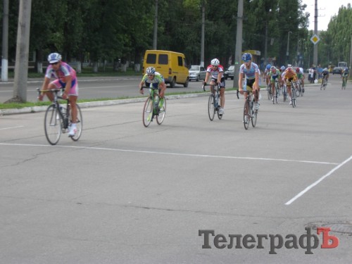 ВЕЛОСПОРТ. Чемпионат Украины среди юниоров. В Кременчуге прошла многодневная гонка.