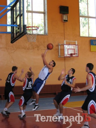 БАСКЕТБОЛ. Сегодня завершился турнир, посвящённый 20-летию независимости Украины.
