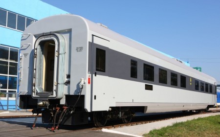 Крюковский вагоностроительный завод изготовил первый вагон поезда для Евро-2012