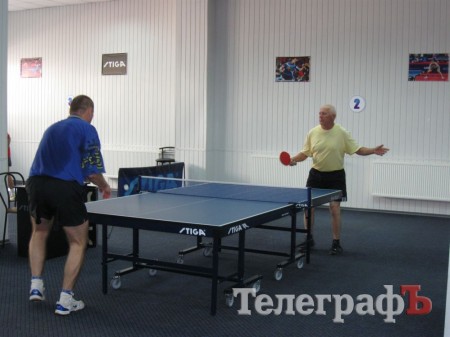 НАСТОЛЬНЫЙ ТЕННИС. Игорь Шиндель и Руслана Копычко стали победителями открытого чемпионата Кременчуга по настольному теннису.