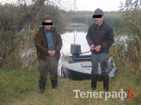 Кременчугский милиционер 5 часов просидел на кочке в костюме «кикиморы», чтобы поймать браконьеров с электроудочкой (ФОТО)