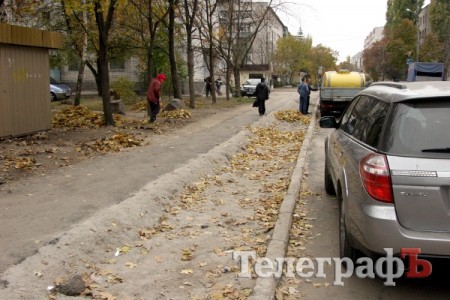 Улица Бутырина осталась без бордюров (ФОТО)