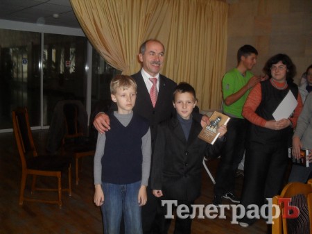 ШАХМАТЫ. Ученики лицея №30 выиграли чемпионат Кременчуга по шахматам среди школ.