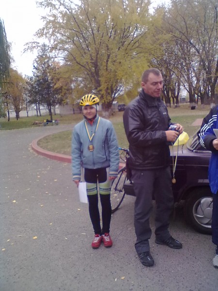 ВЕЛОСПОРТ. В парке Воинов-Интернационалистов состоялось открытое первенство КДЮСШ «Авангард» по велокроссу.