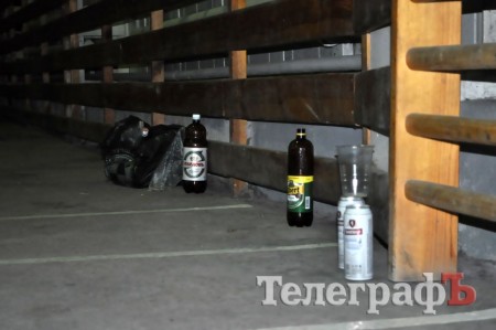 ФУТЗАЛ. Чемпионат Кременчуга. Первая разборка фаворитов.