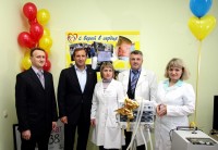 Крюковскому роддому передали аппарат для искусственного дыхания (ФОТО)