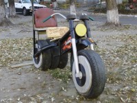 На Космической улице в Кременчуге поселилась Баба Яга (ФОТО)