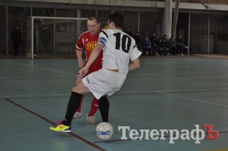 ФУТЗАЛ. Чемпионат Кременчуга. ОЛСУ и «Горняк» уходят в отрыв. Дополнено ВИДЕО.