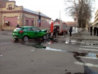 ДТП на перекрестке ул.Октябрьская и ул.Победы .  Фото: viktorius