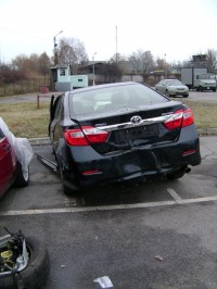 "Toyota Camry" и "Волга"