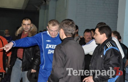 ФУТЗАЛ. Чемпионат Кременчуга. Ясно, что ничего не ясно.