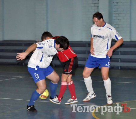 ФУТЗАЛ. Чемпионат Кременчуга. Ясно, что ничего не ясно.