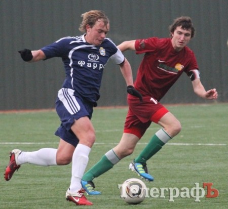 ФУТБОЛ. «Кремень» сыграл первый товарищеский матч в зимнем перерыве. ДОПОЛНЕНО фото В.Шараевского.