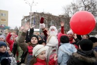 В Кременчуге открыли главную елку (ФОТОРЕПОРТАЖ)
