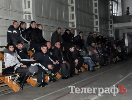 Футзал. Чемпионат Кременчуга. Нашла коса на камень. ДОПОЛНЕНО.