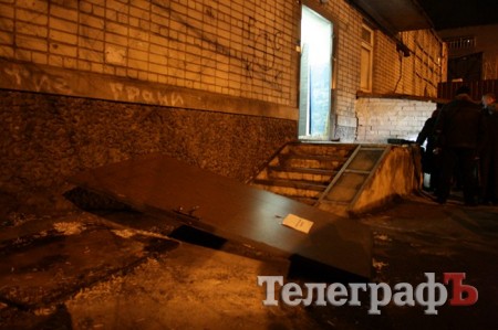 Стрельба в центре Кременчуга. Есть пострадавшие (ФОТО, ДОПОЛНЕНО)