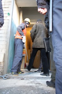 Судебные исполнители зашли в магазин «Сакс» (ФОТО, ВИДЕО)