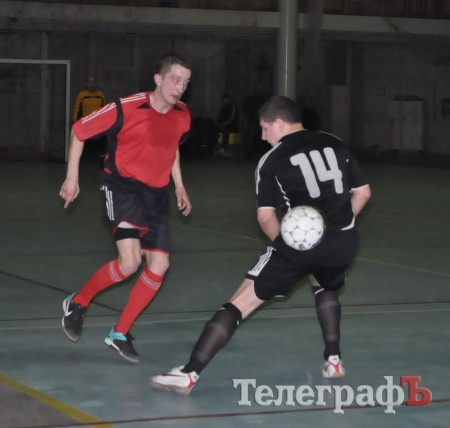 ФУТЗАЛ. Сегодня определились финалисты во всех лигах.