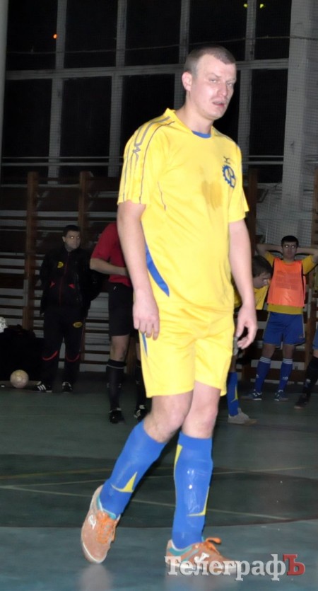 ФУТЗАЛ. Сегодня определились финалисты во всех лигах.