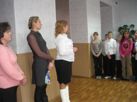 Налоговики поздравили с Новым годом воспитанников Градижской школы-интерната