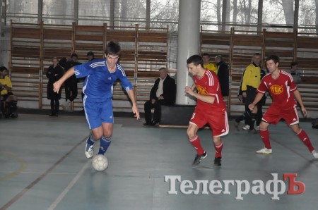 Футзал. Чемпионат Кременчуга. Айда «Штурм»!