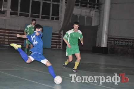Футзал. Чемпионат Кременчуга. Айда «Штурм»!