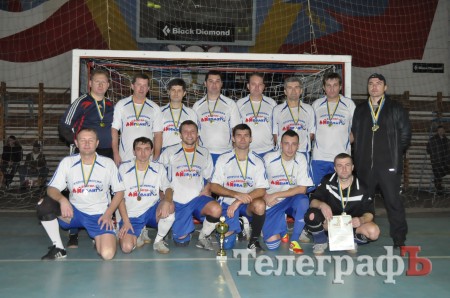 ФУТЗАЛ. Кубок Кременчуга. Сегодня стали известны очередные обладатели кубковых трофеев.