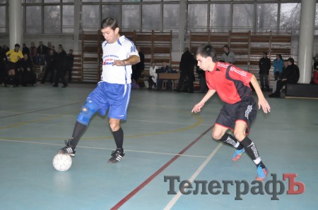 ФУТЗАЛ. Кубок Кременчуга. Сегодня стали известны очередные обладатели кубковых трофеев.