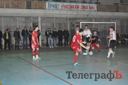 ФУТЗАЛ. Кубок Кременчуга. Сегодня стали известны очередные обладатели кубковых трофеев.