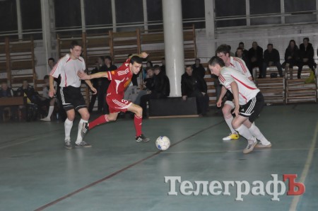 ФУТЗАЛ. Кубок Кременчуга. Сегодня стали известны очередные обладатели кубковых трофеев.