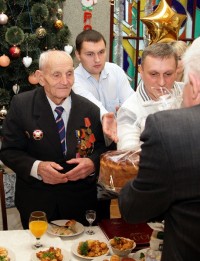 Кременчужанину Ивану Самокрику 13 января исполнилось 100 лет (ФОТО)