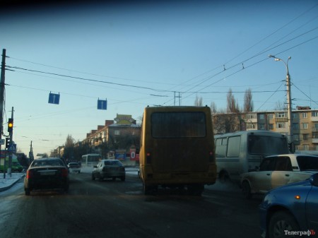 В районе мемориала «Вечно живым» из-за ДТП большая «пробка»