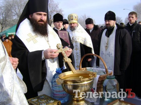 Крещение в Кременчуге (ФОТОРЕПОРТАЖ)