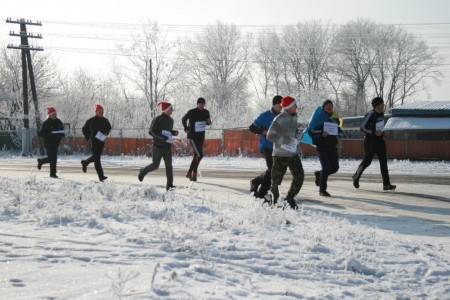 В Кременчугском районе молодёжь устроила крещенскую пробежку через 5 сёл (ФОТО)
