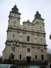 Різдво по-західноукраїнськи: медовуха, пампушки, дідухи та колядки non-stop