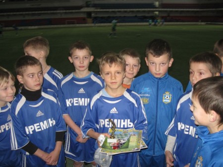 ФУТБОЛ. Юные игроки «Кремня» вернулись с престижных турниров.