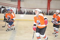 ХОККЕЙ. Кременчугские команды уверенно стартовали в чемпионате области.