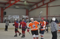 ХОККЕЙ. Кременчугские команды уверенно стартовали в чемпионате области.