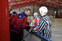 ХОККЕЙ. Кременчугские команды уверенно стартовали в чемпионате области.