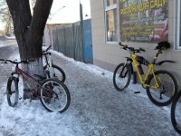 В Кременчуге проходят зимние соревнования «Crazy bikes»-2012