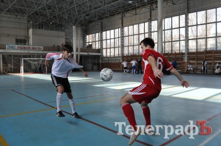 ФУТЗАЛ. Чемпионат Кременчуга. Очередное фиаско ОЛСУ.