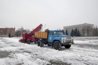 В мэрии стелют ковры Януковичу (ФОТО)