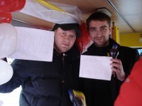 "Маршрутка любви" возила кременчужан за поцелуй (ФОТО, ВИДЕО)