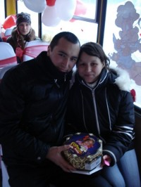 "Маршрутка любви" возила кременчужан за поцелуй (ФОТО, ВИДЕО)