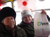 "Маршрутка любви" возила кременчужан за поцелуй (ФОТО, ВИДЕО)