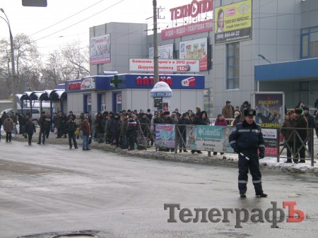 Маршрутки в Крюков пока через мост не едут