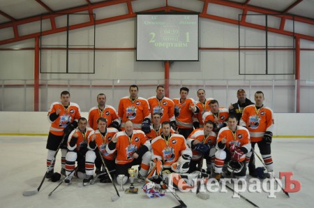 ХОККЕЙ. «Кременчуг» вырвал победу в финале за 8 секунд до конца матча!