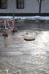 Центр Кременчуга остался без холодной воды (ФОТО)